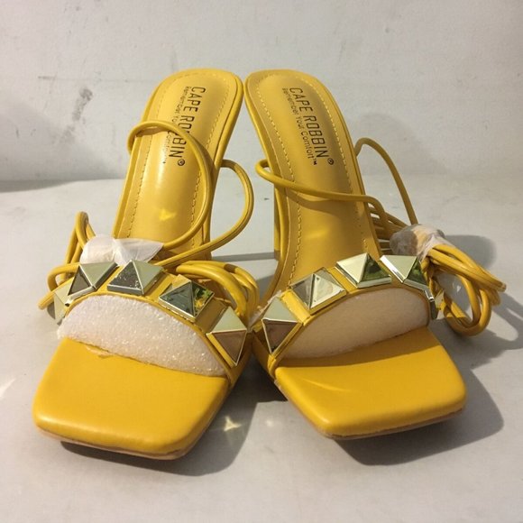 NWT‎ CAPE ROBBIN AIGO GOLD STUDDED LACE UP HEELS YELLOW 5.5 - Picture 11 of 16